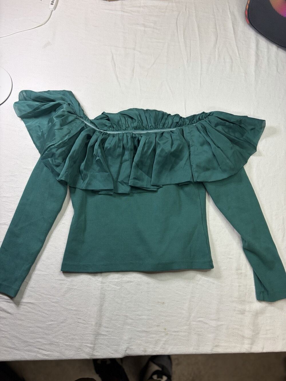 By Anthropologie Top Women’s L Teal Off Shoulder Ruffle Ribbed Statement Blouse
